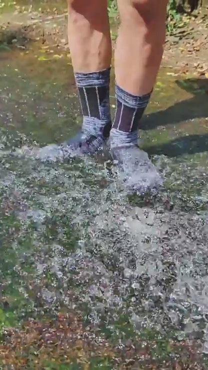 Waterproof Sports Socks - Unisex Windproof, Breathable, and Moisture-Wicking for Outdoor Adventures